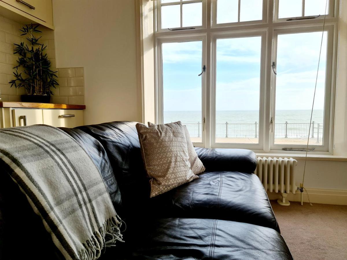 רמסגייט Vitamin Sea - Beachfront Apartment - Sleeps 4 מראה חיצוני תמונה